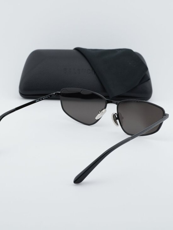 Balenciaga BB0277S 001 Unisex Rectangle Sunglasses - Black / Grey main image 4